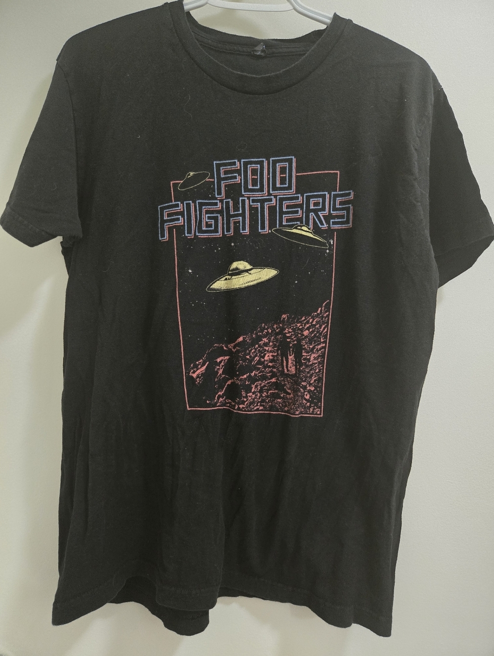Mens Foo Fighters  band TShirt